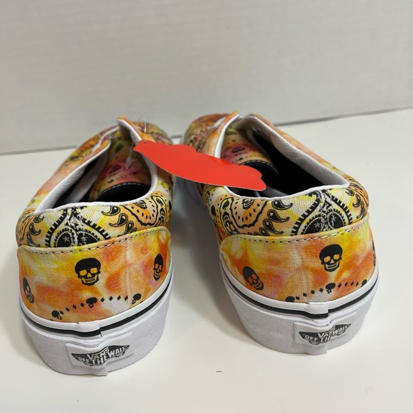 Vans Era Skull Bandana Tie -Dye Shoes - Picture 2 of 9